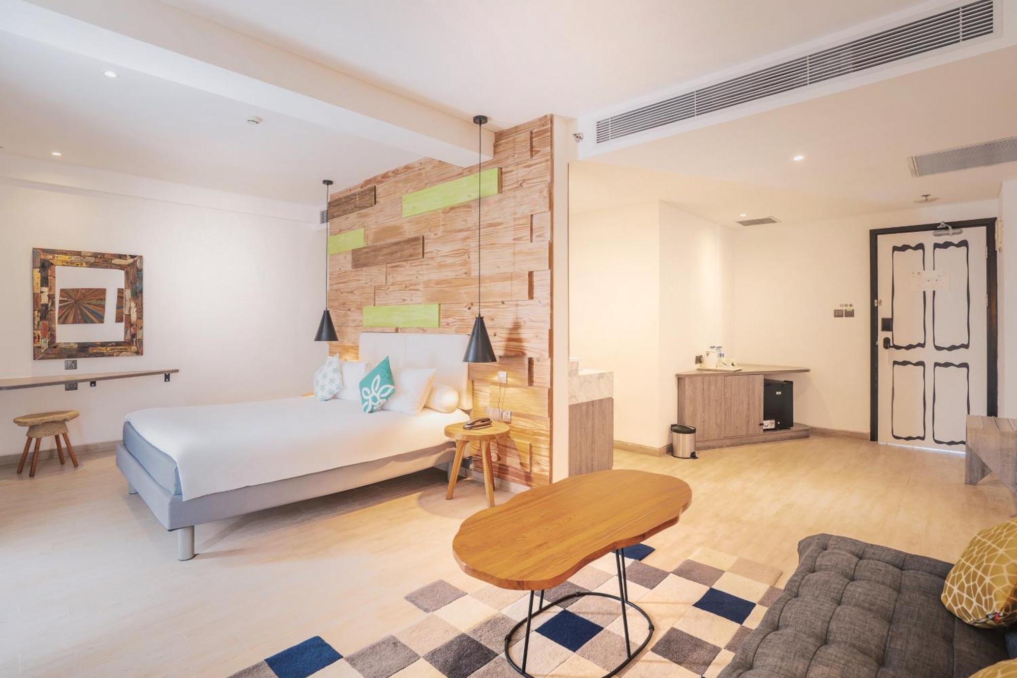 Kamaniiya Petitenget Seminyak Ngoại thất bức ảnh